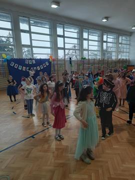 Bal karnawałowy klas I-III